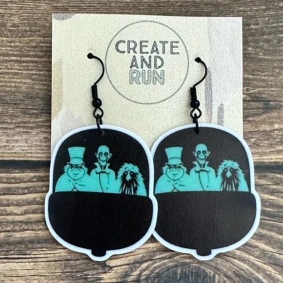 NWT Haunted Mansion Hitchhiking Ghosts Dangle Earrings Spooky Halloween Goth - Picture 1 of 1